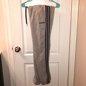 NWT ADIDAS SWEATPANTS JOGGERS SOFT INSIDE GREY